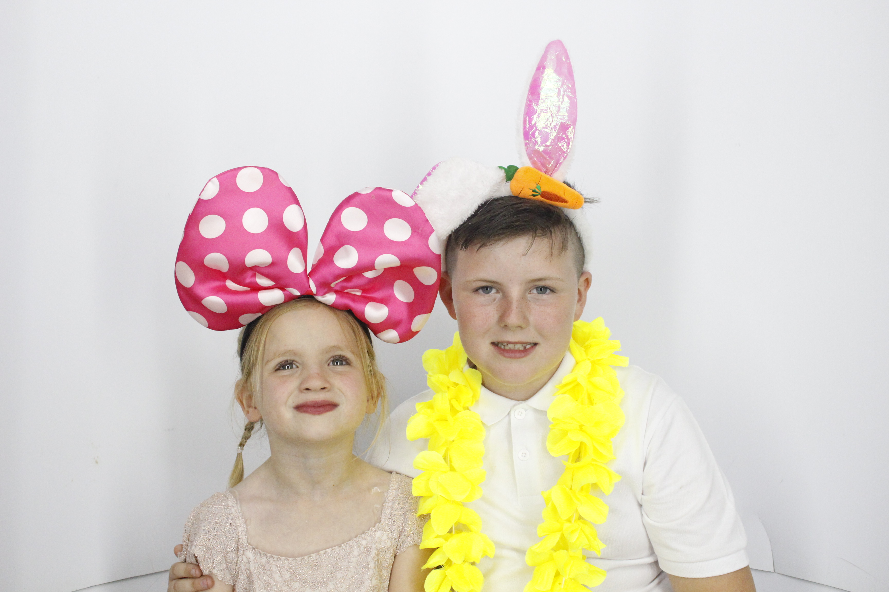 Sam & Rachel's Wedding | View more photos from the event at gallery.myphotoboothexperience.co.uk/u/MyPhotoBoothExperienceLtd/Sam-Rachels-Wedding